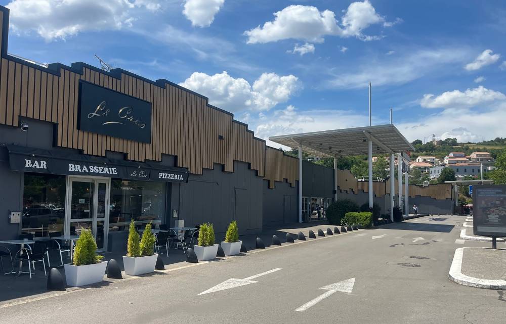Facade 2 - Site